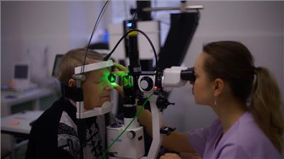 A 49% surge in ophthalmology consultations for conjunctivitis among young adults
