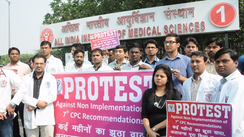 aiims resident doctors on hunger strike
aiims resident doctors on hunger strike