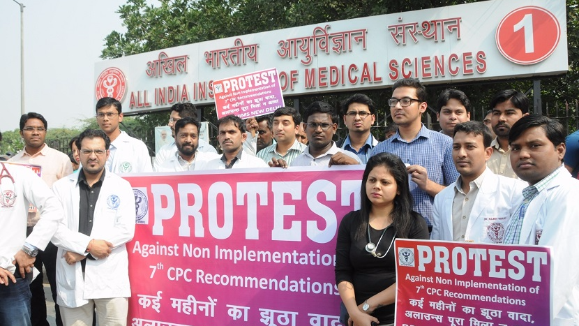 aiims resident doctors on hunger strike

