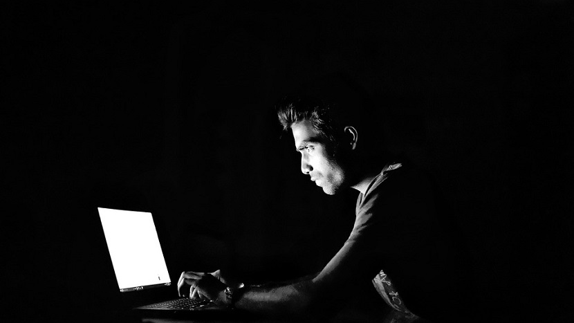 are you addicted to the internet and want to break free? are you addicted to the internet and want to break free?